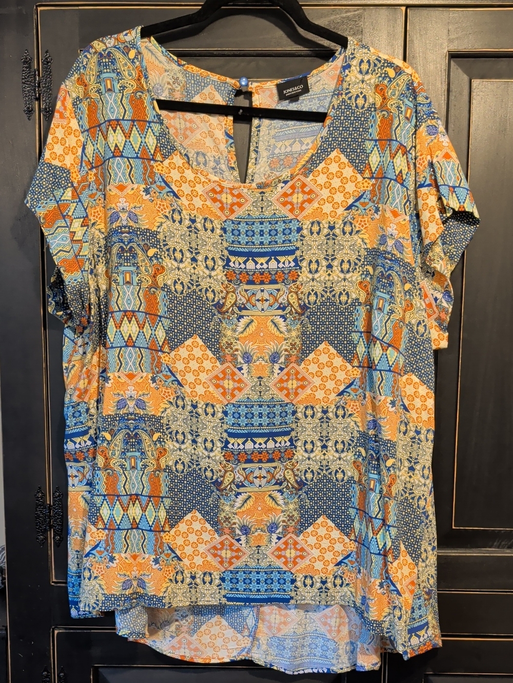 Jones &Co Short-Sleeve V-Neck Patchwork Print Top in Blue and Orange